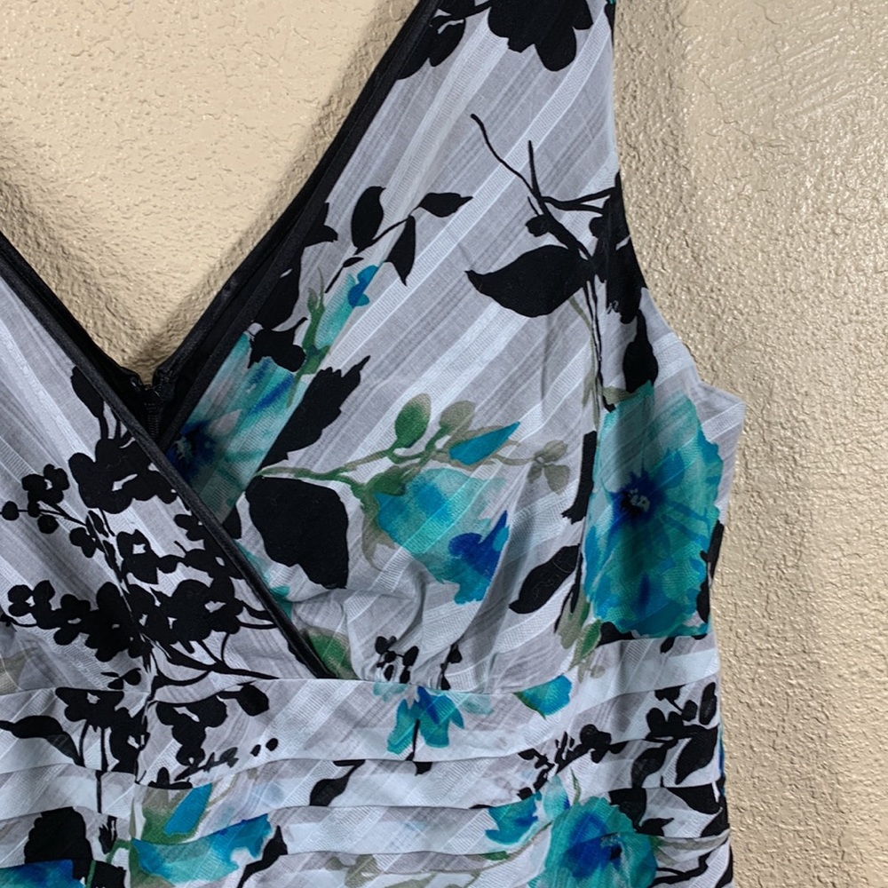 Avenue Dress Blue Black Midi Floral 18 Lined Sleeveless V-Neck Back Zipper - Picture 6 of 16